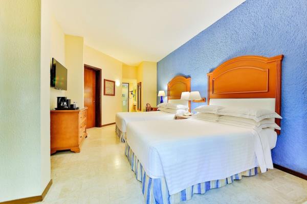 Occidental Tucancun - Family Ocean Front Premium Level Suite